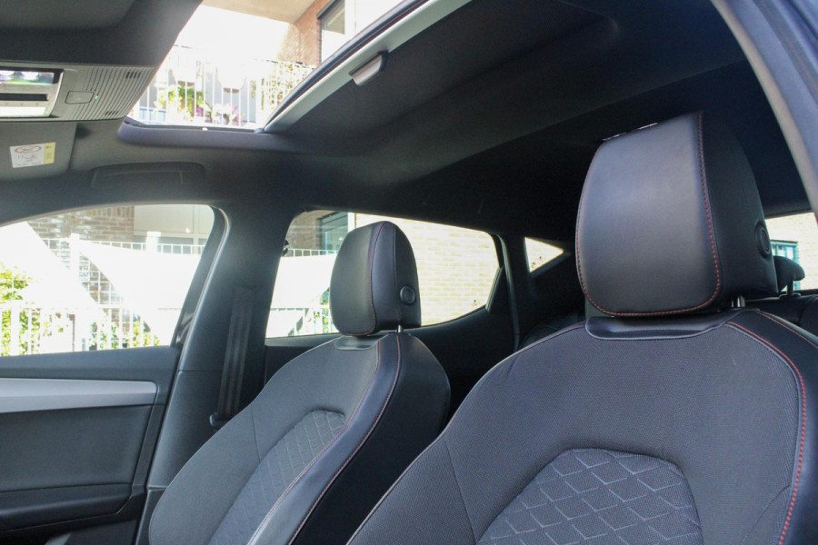 Seat Leon 1.4 TSI eHybrid PHEV FR Bus. Intense | PANO | CAMERA | CARPLAY