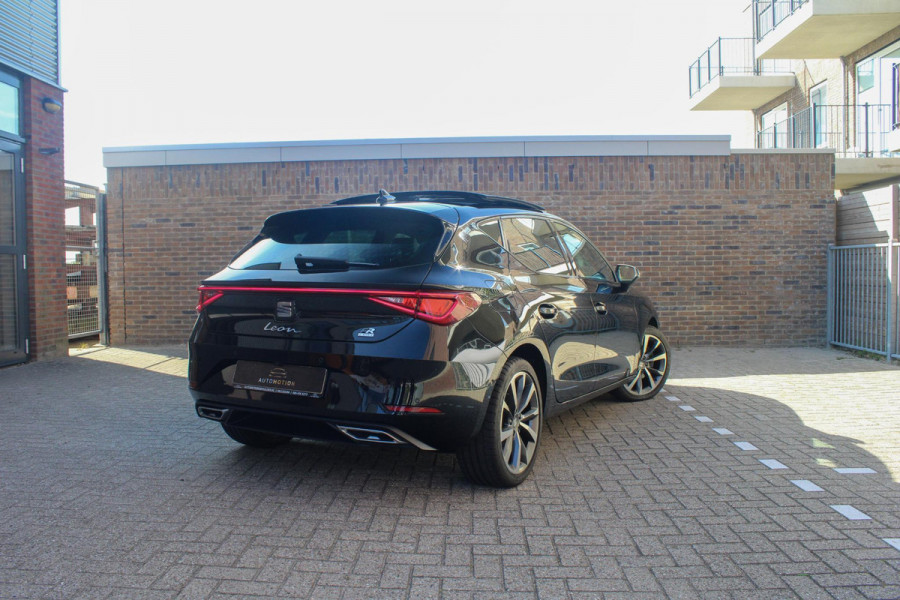 Seat Leon 1.4 TSI eHybrid PHEV FR Bus. Intense | PANO | CAMERA | CARPLAY