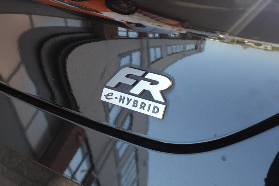 Seat Leon 1.4 TSI eHybrid PHEV FR Bus. Intense | PANO | CAMERA | CARPLAY