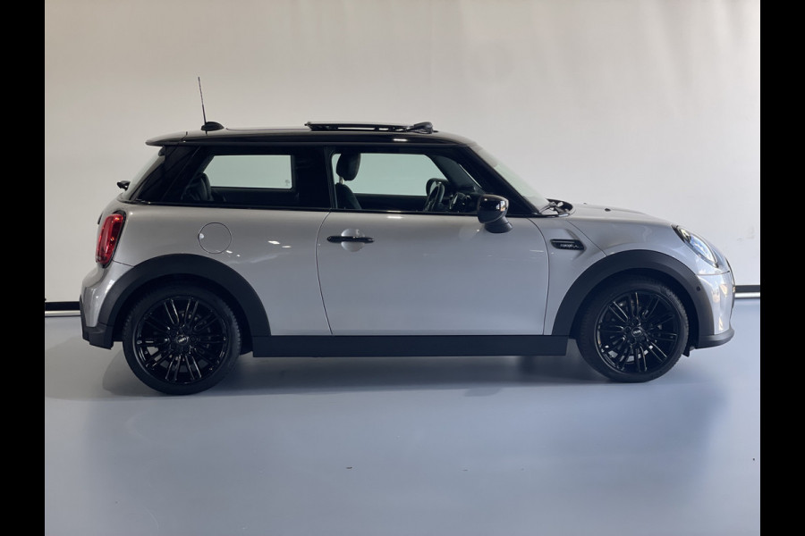 MINI Mini 1.5 Cooper Camden Plus Edition LEDER / PANO DAK CAMERA