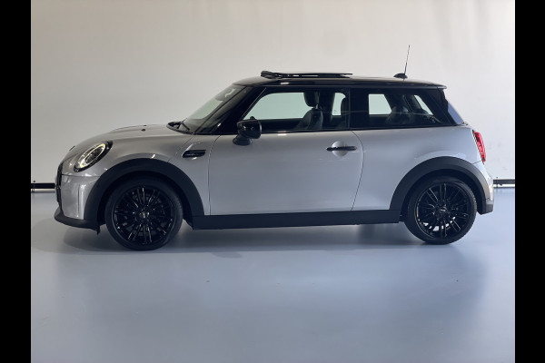 MINI Mini 1.5 Cooper Camden Plus Edition LEDER / PANO DAK CAMERA