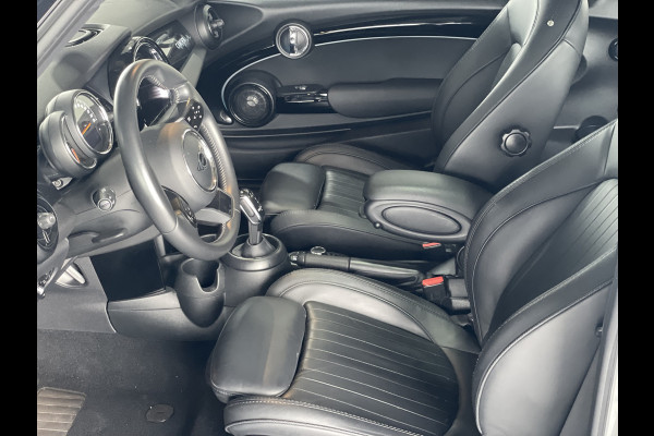 MINI Mini 1.5 Cooper Camden Plus Edition LEDER / PANO DAK CAMERA