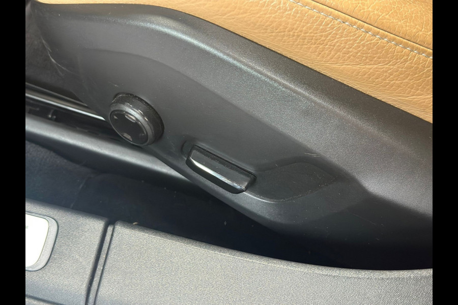 Volvo S90 2.0 T5 Momentum, Leder, Virtual Dash, Navi, NL Auto, NAP