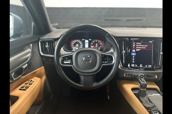 Volvo S90 2.0 T5 Momentum, Leder, Virtual Dash, Navi, NL Auto, NAP