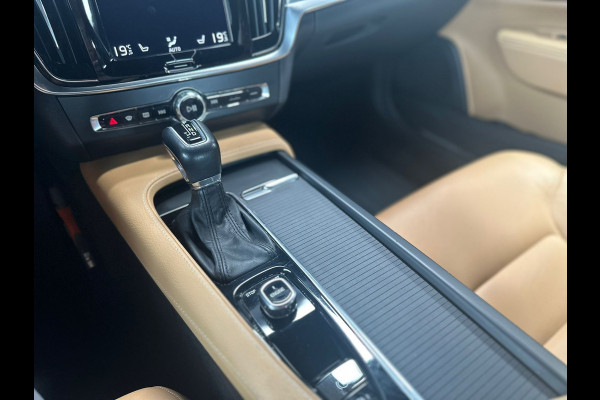 Volvo S90 2.0 T5 Momentum, Leder, Virtual Dash, Navi, NL Auto, NAP