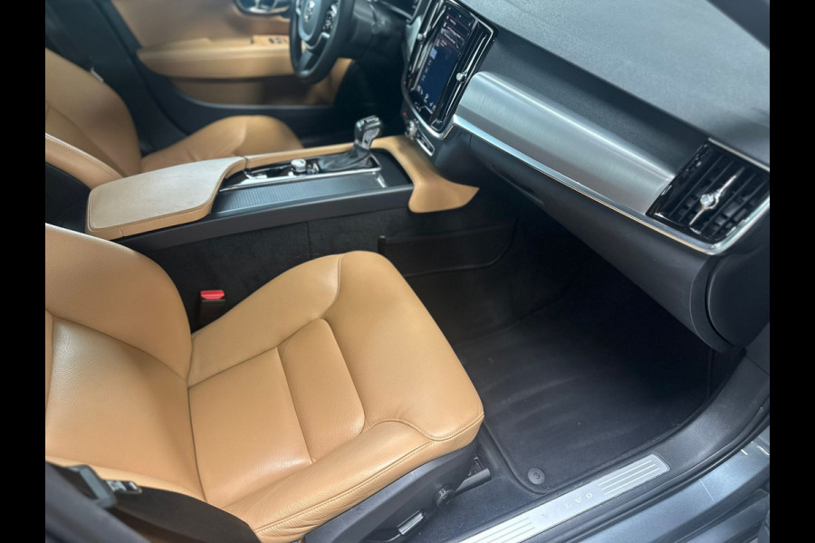 Volvo S90 2.0 T5 Momentum, Leder, Virtual Dash, Navi, NL Auto, NAP