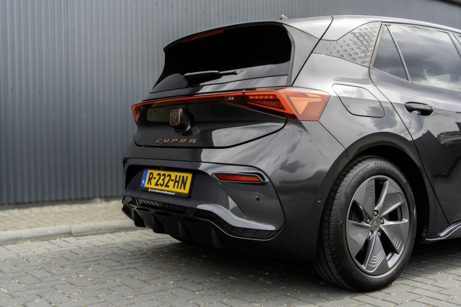 CUPRA Born Business Plus 62 kWh | LED | Camera | CarPlay | Navigatie | iClimate | Cruise