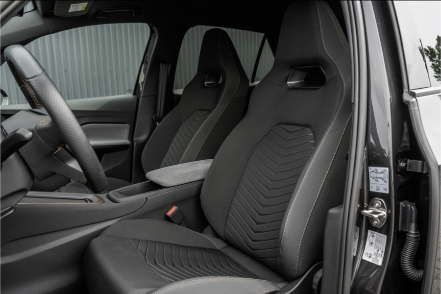 CUPRA Born Business Plus 62 kWh | LED | Camera | CarPlay | Navigatie | iClimate | Cruise