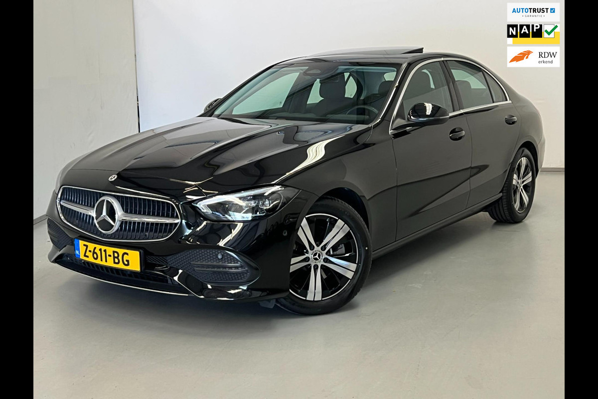 Mercedes-Benz C-Klasse 220d / BTW / Schuifdak / Trekhaak / Sfeerverlichting Mercedes-Benz C-Klasse 220d / BTW / Schuifdak / Trekhaak / Sfeerverlichting