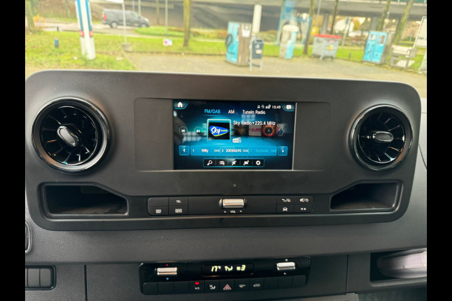Mercedes-Benz Sprinter 317 CDI 170 pk, rwd, wb 366,5 PickUp dubbele cabine, navi, tacho, cruise, all season, mbux, trekhaak, ect.