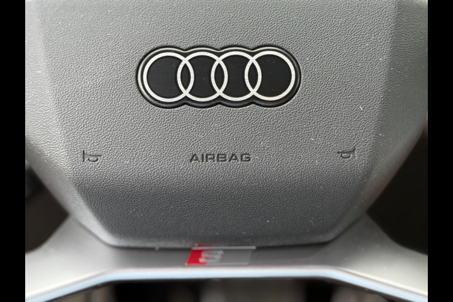 Audi Q4 e-tron 35 S edition 55 kWh, 2 x s-line, 21 inch, kieselgrijs, camera,1 e eigenaar. Nederlandse auto met nationale auto pas