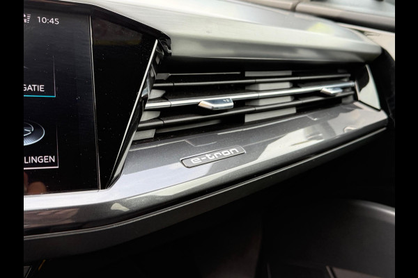 Audi Q4 e-tron 35 S edition 55 kWh, 2 x s-line, 21 inch, kieselgrijs, camera,1 e eigenaar. Nederlandse auto met nationale auto pas