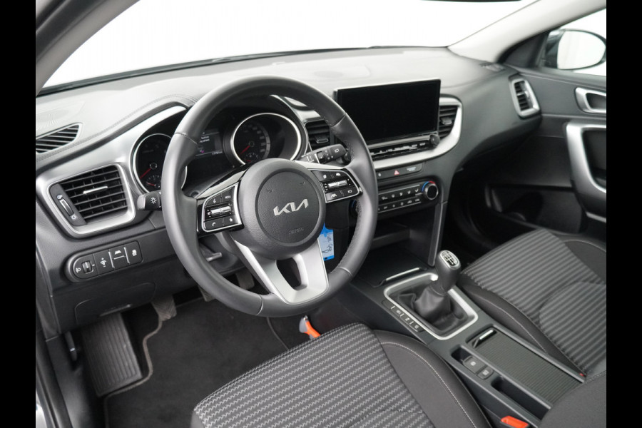 Kia Ceed Sportswagon 1.0 T-GDi DynamicLine - Navigatie - Climate Control - Lichtmetalen velgen - Apple Carplay/Android Auto - Fabrieksgarantie tot 06-2031