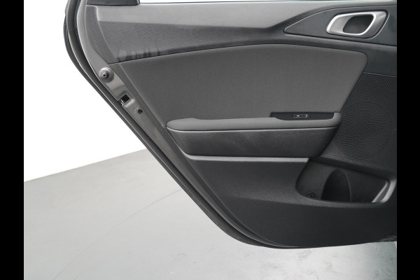 Kia Ceed Sportswagon 1.0 T-GDi DynamicLine - Navigatie - Climate Control - Lichtmetalen velgen - Apple Carplay/Android Auto - Fabrieksgarantie tot 06-2031