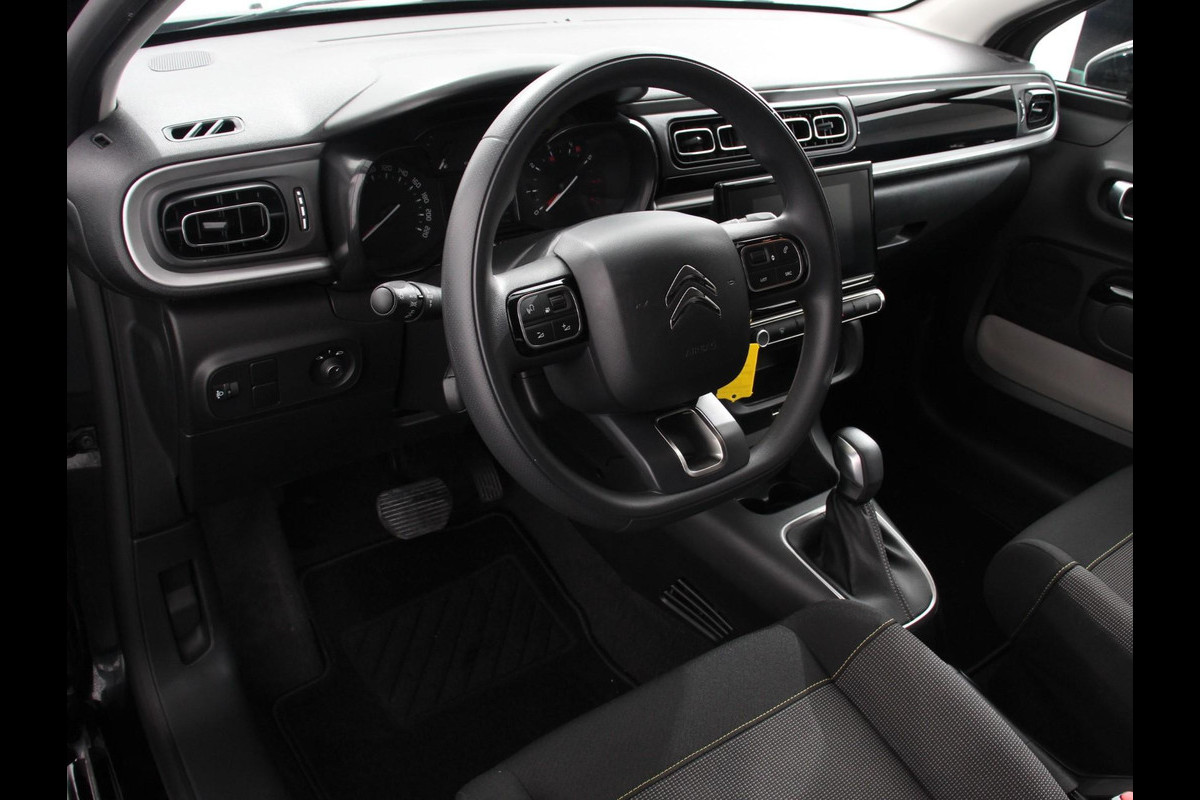 Citroën C3 1.2 PureTech Max Automaat Airco Navigatie d.m.v.Apple carplay / Android Auto Parksensoren Lichtmetalen Velgen Citroën C3 1.2 PureTech Max Automaat Airco Navigatie d.m.v.Apple carplay / Android Auto Parksensoren Lichtmetalen Velgen