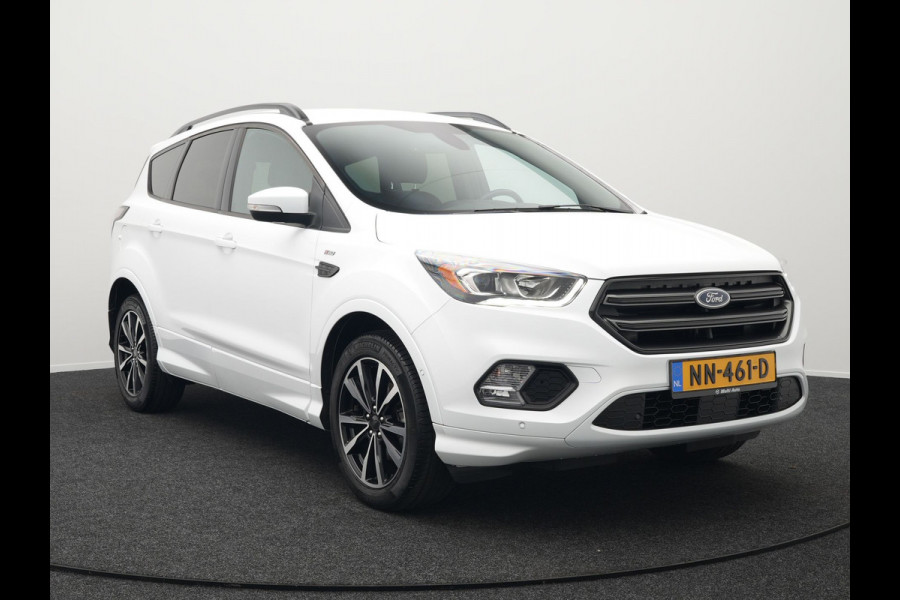 Ford Kuga 1.5 EcoBoost ST Line 2000kg Trekgewicht | Alcantara Sportstoelen | Apple Carplay | Navigatie | Trekhaak | Camera | Climate Control | Cruise Control | L.M. 18" | Parkeersensoren |