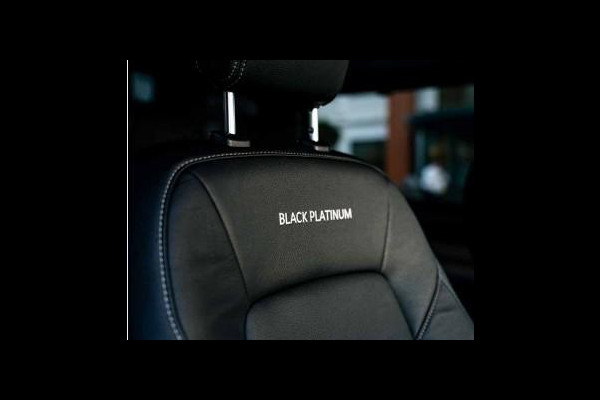 Ford Transit Custom 320 2.5 PHEV L2H1 Black Platinum DC 233pk | Netto bijtelling 2025 vanaf 461,- per maand! | Driver Assistance Pack Ultimate | Dubbele Zijschuifdeuren | Ford Voorraad