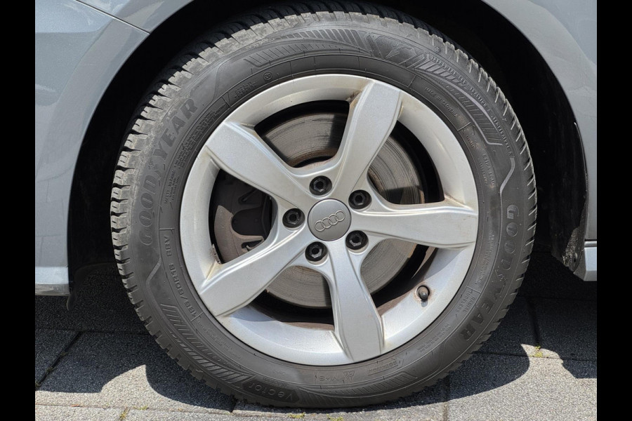 Audi A1 Sportback 1.4 TFSi -16V S-Line CoD Sport - Navigatie I Airco I Sport pakket & velgen I PDC I Dealer onderhouden