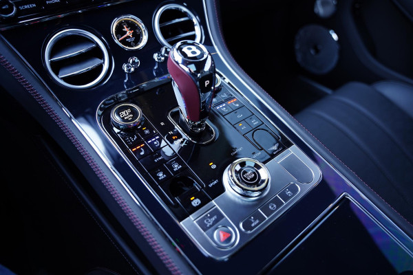 Bentley Continental GT 4.0 V8 Hybrid Speed Naim Panoramadak