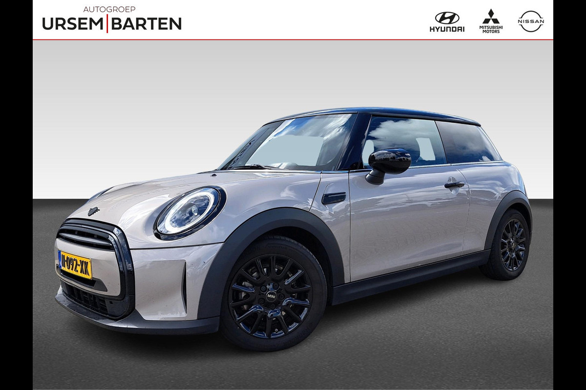 MINI Mini 1.5 Cooper Business Edition | elektrisch glazen panoramadak MINI Mini 1.5 Cooper Business Edition | elektrisch glazen panoramadak
