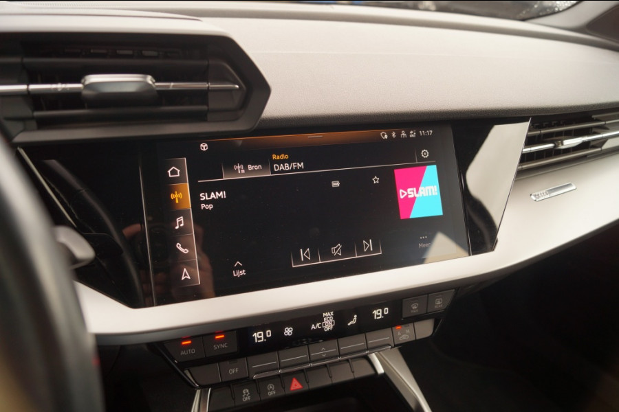 Audi A3 Sportback 30 TDI Business Edition -NAVI-ECC-PDC-