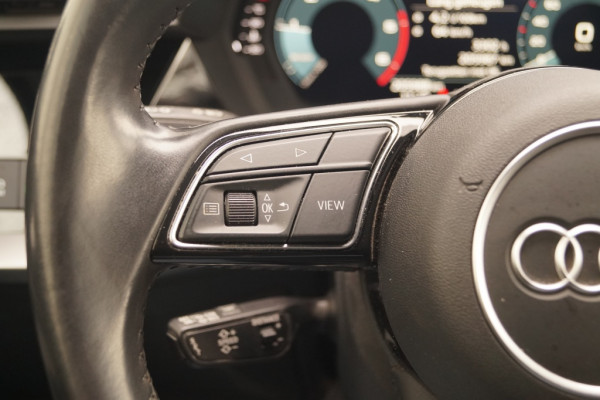 Audi A3 Sportback 30 TDI Business Edition -NAVI-ECC-PDC-
