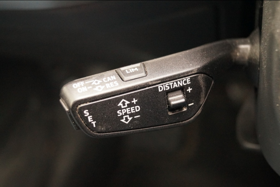Audi A3 Sportback 30 TDI Business Edition -NAVI-ECC-PDC-