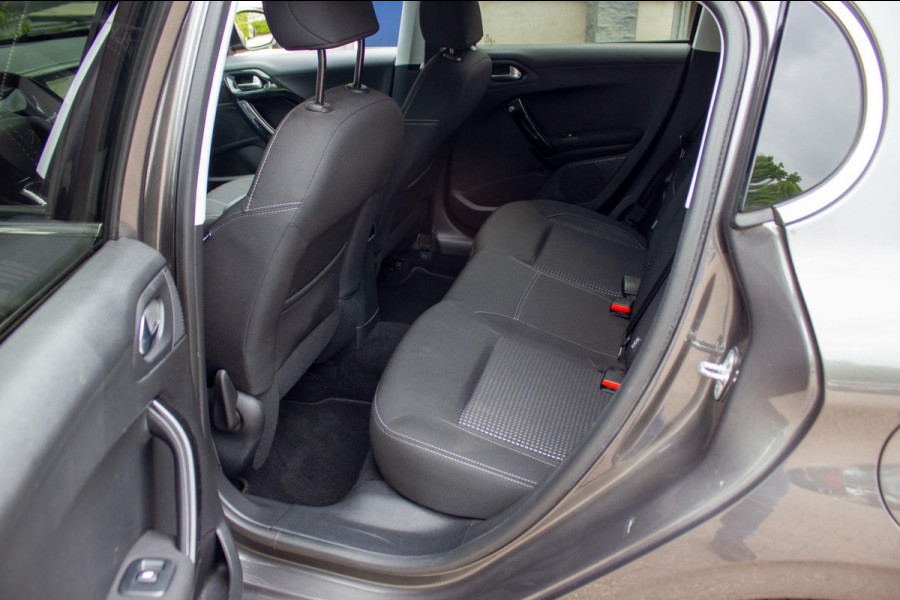 Peugeot 208 1.2 PureTech Tech Edition|Prijs rijklaar incl. 12 mnd garantie| Panodak Carplay Camera DAB Bluetooth Lmv Pdc Nav