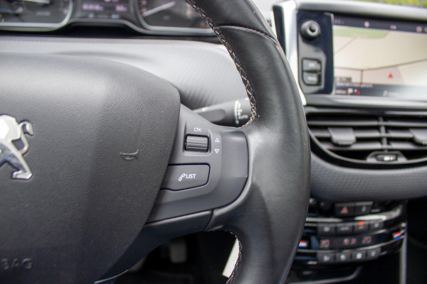 Peugeot 208 1.2 PureTech Tech Edition|Prijs rijklaar incl. 12 mnd garantie| Panodak Carplay Camera DAB Bluetooth Lmv Pdc Nav