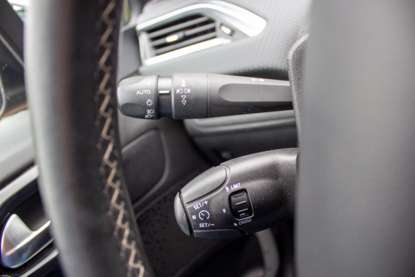 Peugeot 208 1.2 PureTech Tech Edition|Prijs rijklaar incl. 12 mnd garantie| Panodak Carplay Camera DAB Bluetooth Lmv Pdc Nav