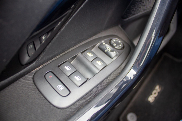 Peugeot 208 1.2 PureTech Tech Edition|Prijs rijklaar incl. 12 mnd garantie| Panodak Carplay Camera DAB Bluetooth Lmv Pdc Nav