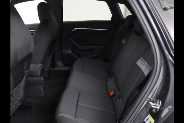 Audi A3 45 TFSIe Business Edition | Head-Up | Stoelverwarming | Adaptive cruise | Carplay | Bang & Olufsen | Matrix LED | Keyless | Park Assist | Virtual Cockpit