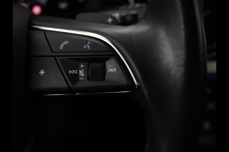 Audi A3 45 TFSIe Business Edition | Head-Up | Stoelverwarming | Adaptive cruise | Carplay | Bang & Olufsen | Matrix LED | Keyless | Park Assist | Virtual Cockpit