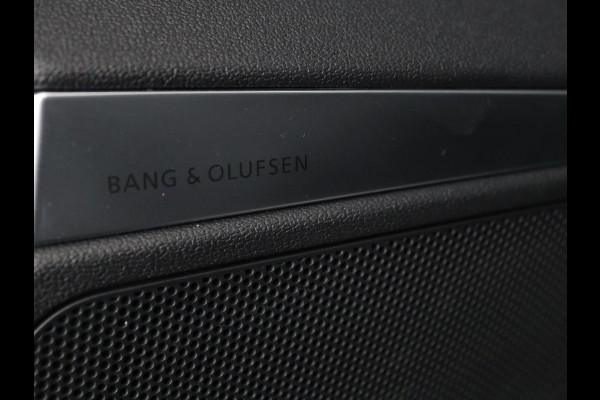 Audi A3 45 TFSIe Business Edition | Head-Up | Stoelverwarming | Adaptive cruise | Carplay | Bang & Olufsen | Matrix LED | Keyless | Park Assist | Virtual Cockpit