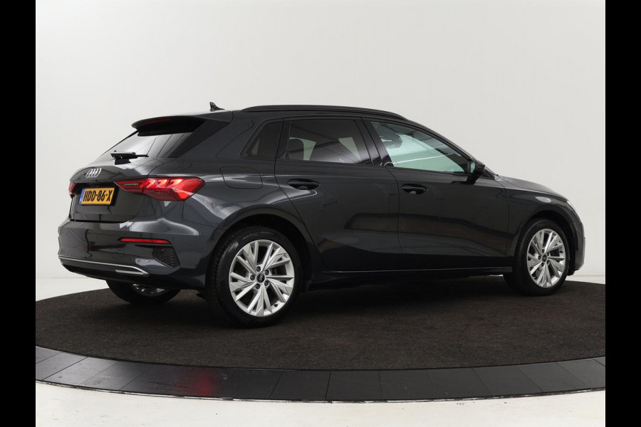 Audi A3 45 TFSIe Business Edition | Head-Up | Stoelverwarming | Adaptive cruise | Carplay | Bang & Olufsen | Matrix LED | Keyless | Park Assist | Virtual Cockpit