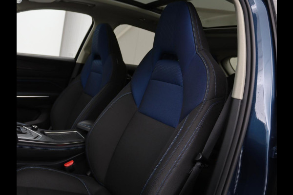 Lynk & Co 01 1.5 Plug In | Panoramadak | Infinity by Harman | 360 camera | Adaptive cruise | Stoelverwarming | Carplay | Memory | Full LED
