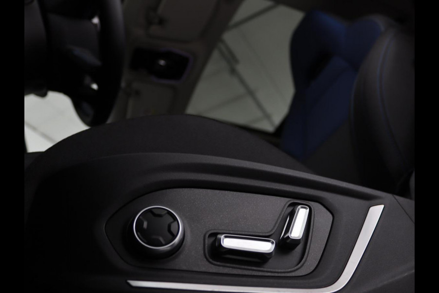 Lynk & Co 01 1.5 Plug In | Panoramadak | Infinity by Harman | 360 camera | Adaptive cruise | Stoelverwarming | Carplay | Memory | Full LED