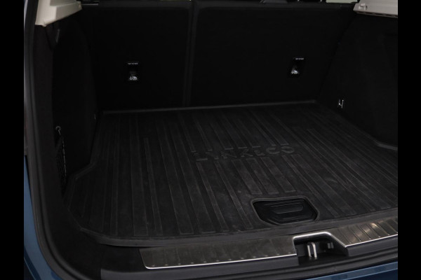 Lynk & Co 01 1.5 Plug In | Panoramadak | Infinity by Harman | 360 camera | Adaptive cruise | Stoelverwarming | Carplay | Memory | Full LED