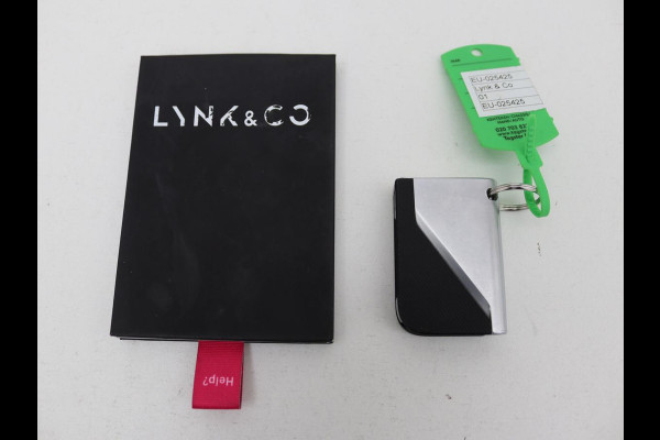 Lynk & Co 01 1.5 Plug In | Panoramadak | Infinity by Harman | 360 camera | Adaptive cruise | Stoelverwarming | Carplay | Memory | Full LED