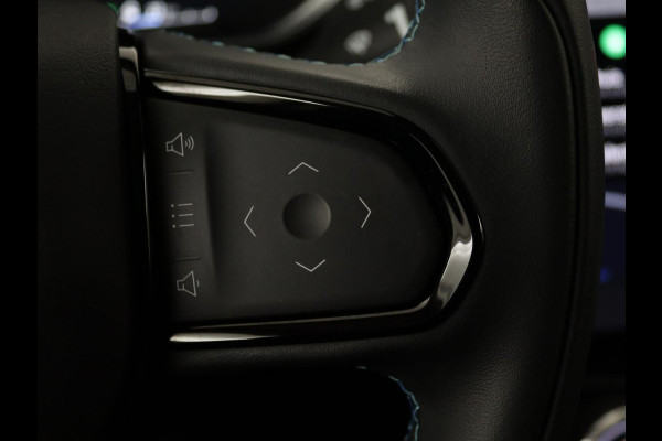 Lynk & Co 01 1.5 Plug In | Panoramadak | Infinity by Harman | 360 camera | Adaptive cruise | Stoelverwarming | Carplay | Memory | Full LED