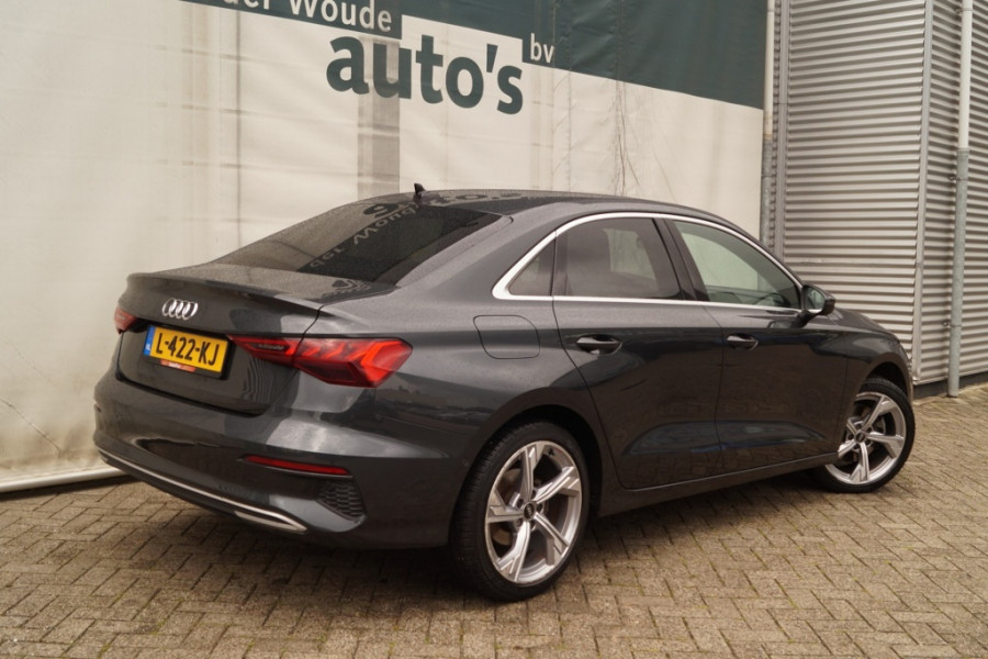 Audi A3 Limousine 35 TFSI 150pk Automaat S-Line Edition One