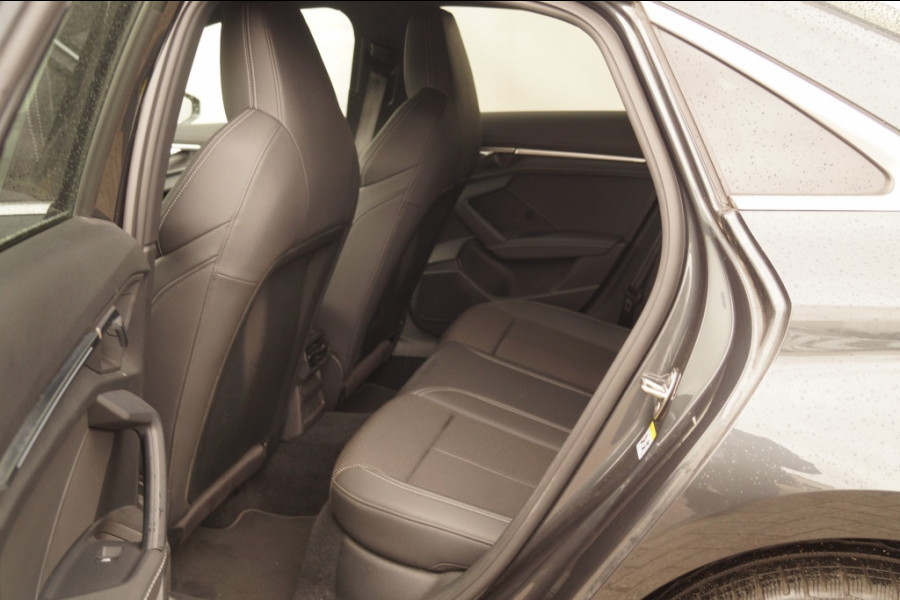 Audi A3 Limousine 35 TFSI 150pk Automaat S-Line Edition One