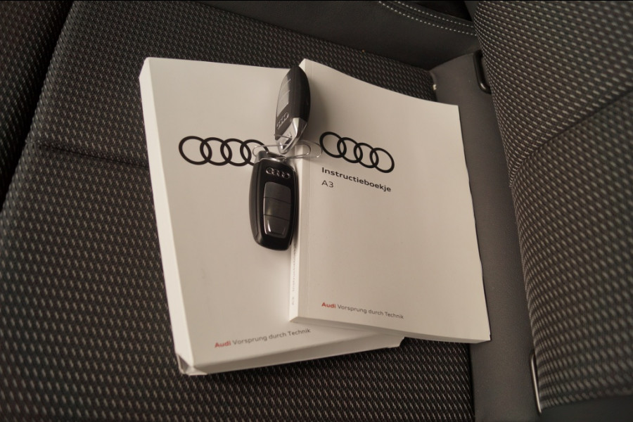 Audi A3 Limousine 35 TFSI 150pk Automaat S-Line Edition One