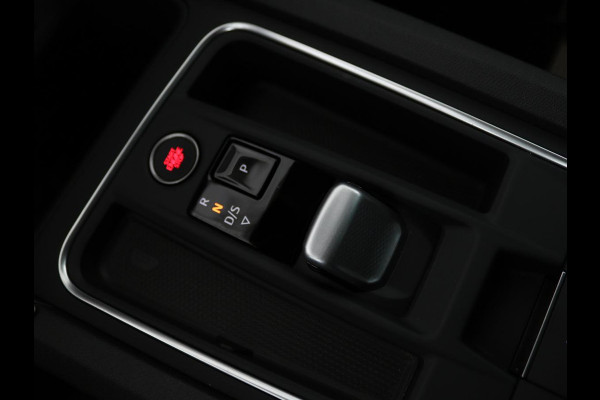 Seat Leon 1.4 TSI e-Hybrid PHEV | Stoel & stuurverwarming | Leder/Alcantara | Carplay | Camera | Navigatie | Memory | Park Assist | Full LED