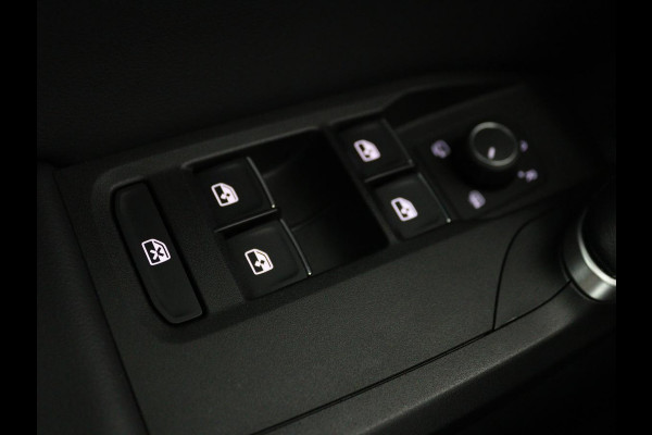 Seat Leon 1.4 TSI e-Hybrid PHEV | Stoel & stuurverwarming | Leder/Alcantara | Carplay | Camera | Navigatie | Memory | Park Assist | Full LED