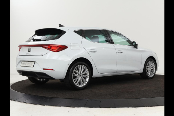 Seat Leon 1.4 TSI e-Hybrid PHEV | Stoel & stuurverwarming | Leder/Alcantara | Carplay | Camera | Navigatie | Memory | Park Assist | Full LED