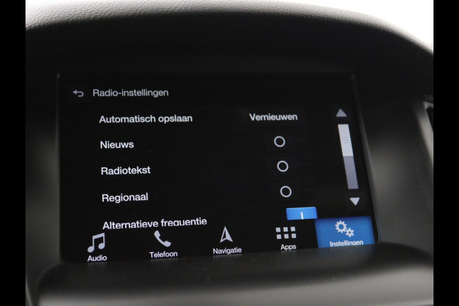Ford Focus 1.0 EcoBoost 140pk ST-Line | Stoel & stuurverwarming | Xenon | Carplay | Navigatie | Climate control | Parkeerhulp | Cruise control