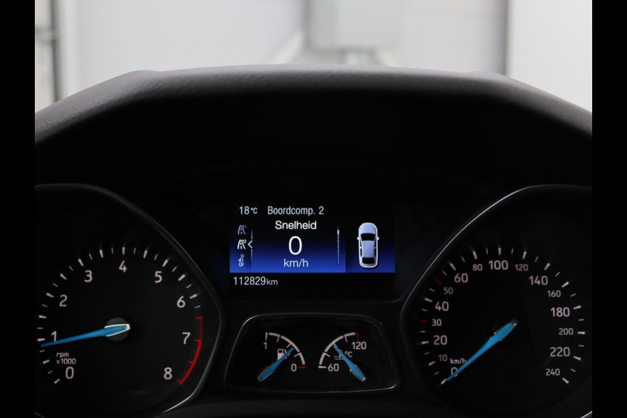 Ford Focus 1.0 EcoBoost 140pk ST-Line | Stoel & stuurverwarming | Xenon | Carplay | Navigatie | Climate control | Parkeerhulp | Cruise control