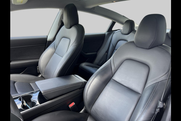 Tesla Model 3 Standard RWD Plus 60 kWh