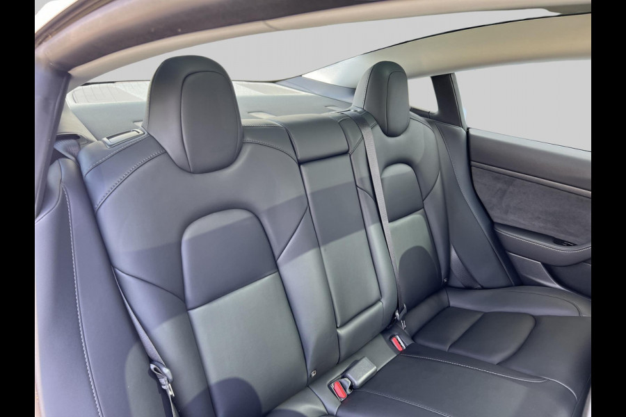 Tesla Model 3 Standard RWD Plus 60 kWh